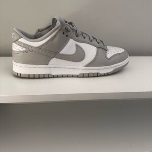 Women’s Nike Dunks